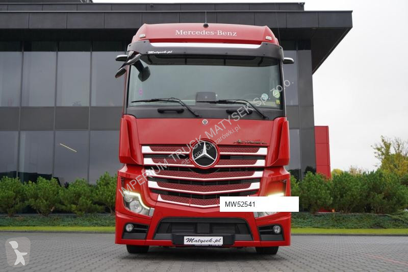 Тягач Mercedes ACTROS 1845