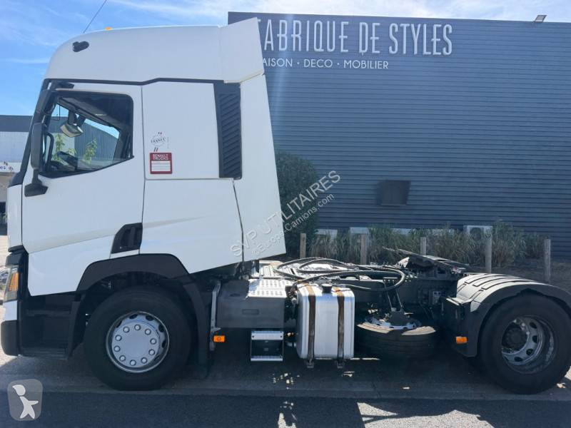 Traktor Renault 480