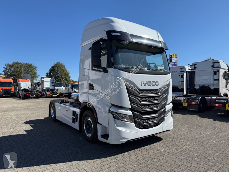 Traktor Iveco AS440S58 T/FP mit ADR Intarder