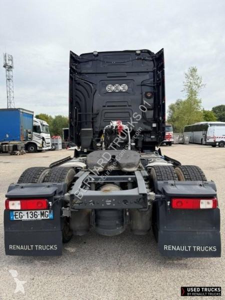 Traktor Renault