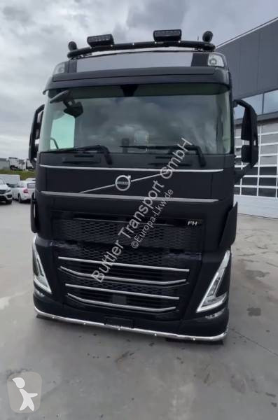 Traktor Volvo 500 Globetrotter XL