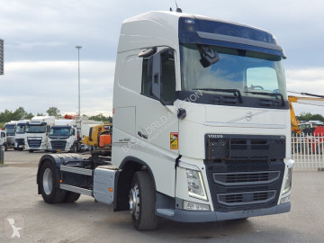 Traktor farligt gods/adr Volvo