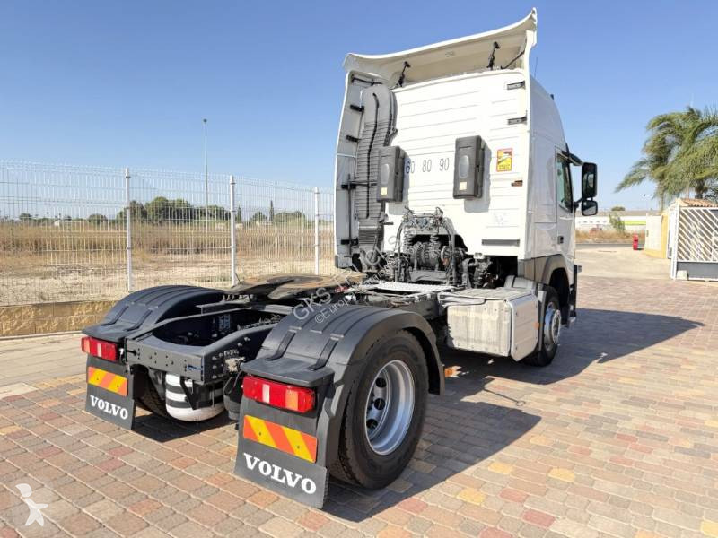 Traktor Volvo 460