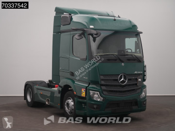 Traktor Mercedes