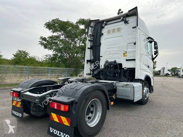Traktor Volvo 460 Globetrotter