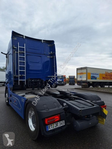 Traktor DAF
