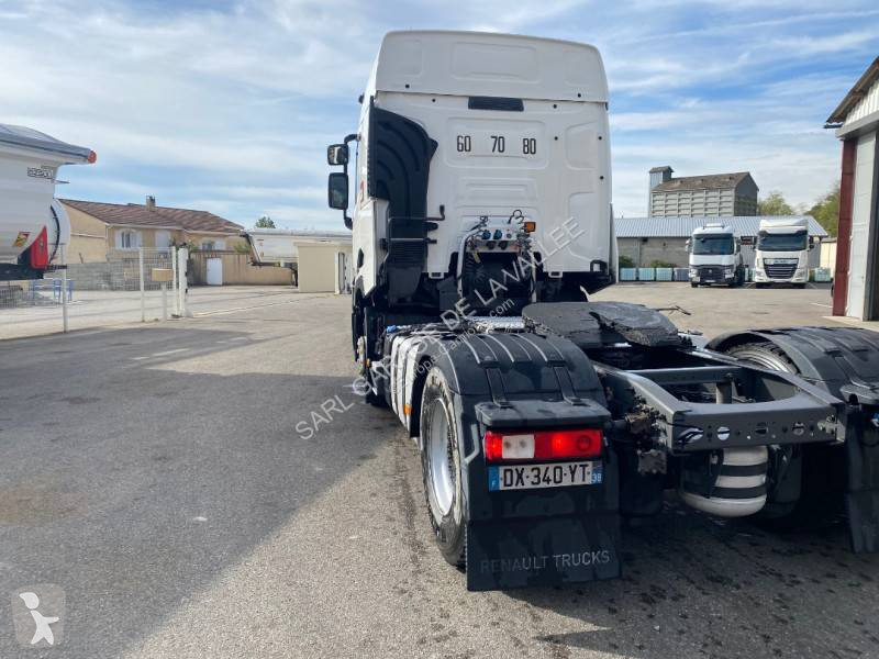 Traktor Renault 460 T4X2 CITERNIER E6