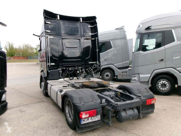 Cabeza tractora DAF