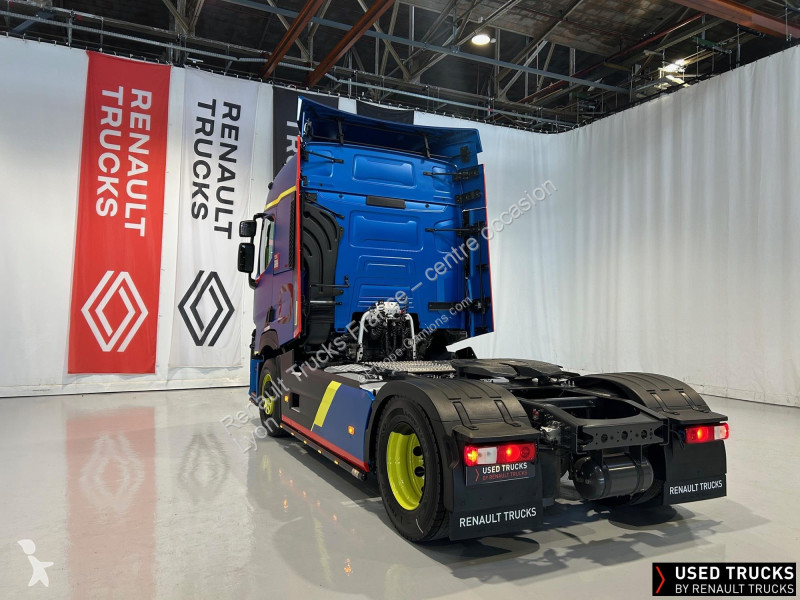 Cabeza tractora Renault