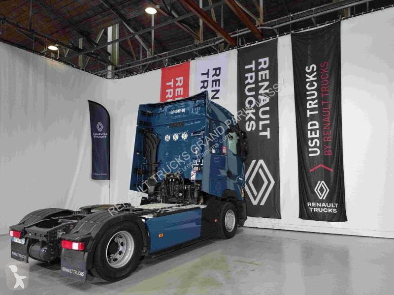 Cabeza tractora Renault 520