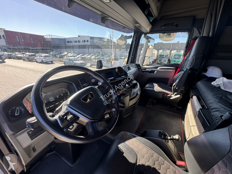 MAN  tractor unit