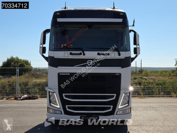 Cabeza tractora Volvo