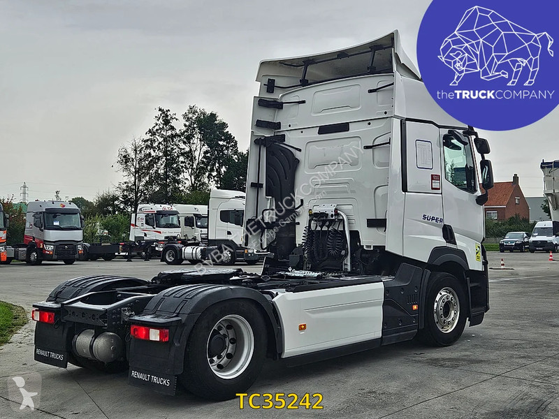 Cabeza tractora Renault T 520