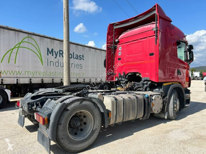 جرار Scania 420