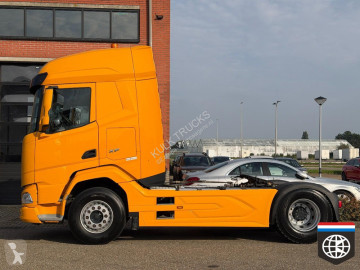 جرار DAF XF 480 FT 9,000kg front axle - PTO - Hydraulics - Side Skirts - CLEAN NL TRUCK