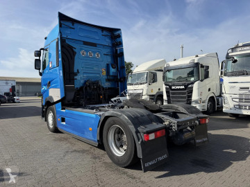 جرار Renault