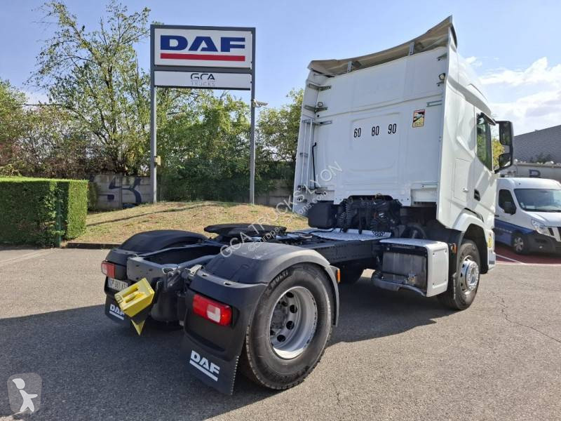 Cap tractor DAF 480