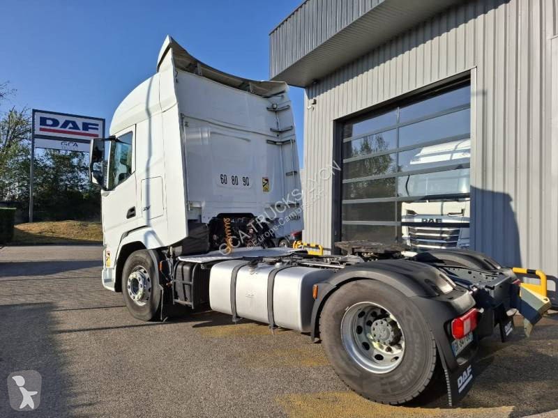 Cap tractor DAF 480