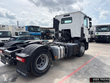 جرار Renault T-Series