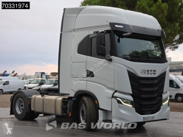 Tracteur produits dangereux / adr Iveco