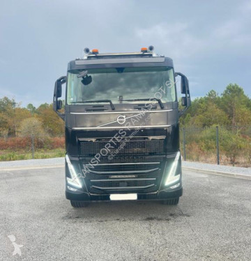 Cap tractor Volvo