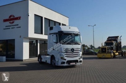 Tracteur Mercedes