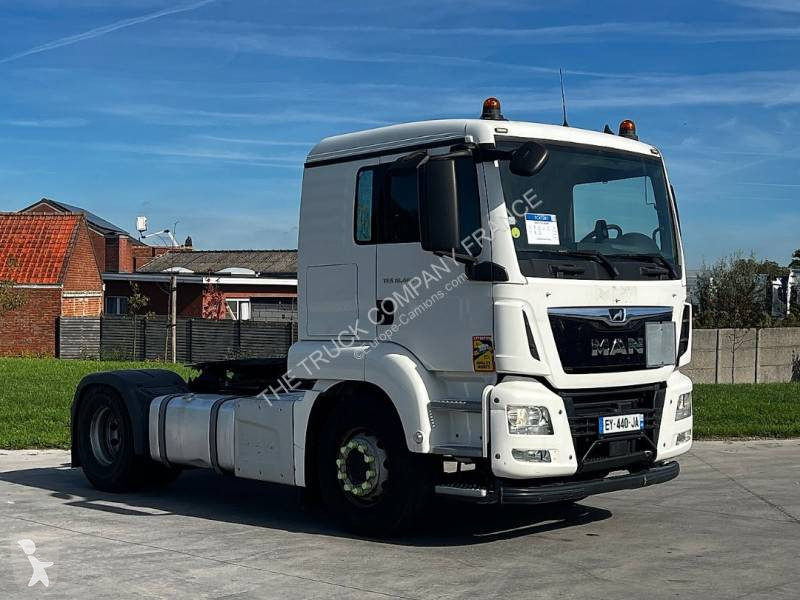 Traktor MAN 18.460