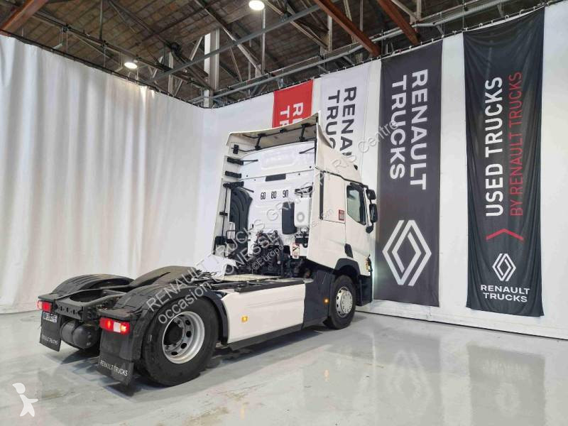 Renault 480 T4X2 E6 tractor unit
