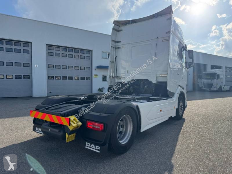 DAF 530 tractor unit