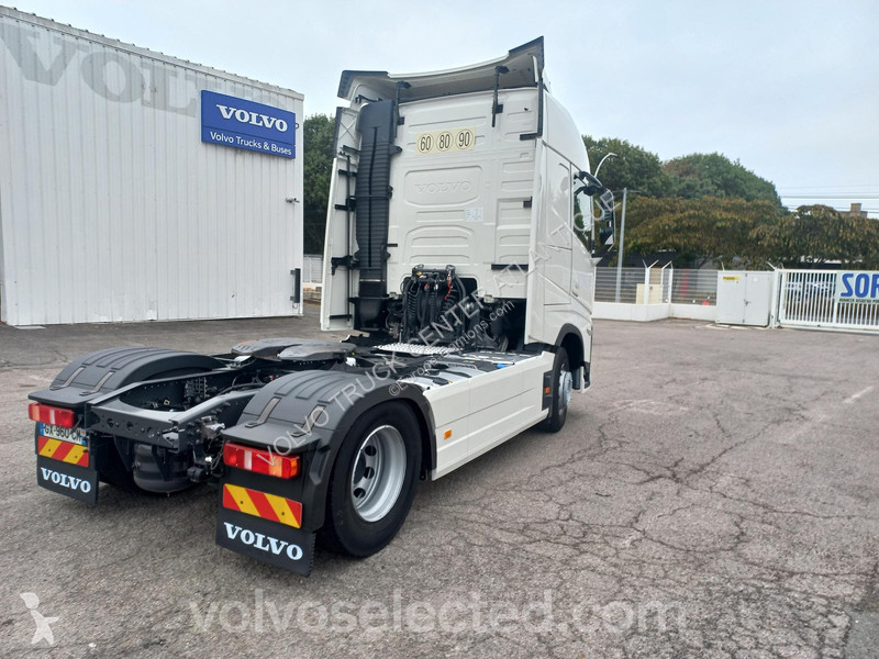 Traktor Volvo 500 ISAVE