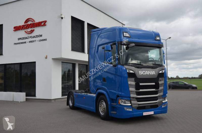 Scania 450 tractor unit