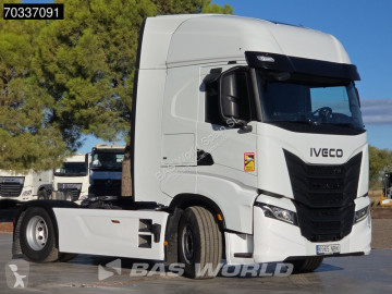 Tracteur produits dangereux / adr Iveco
