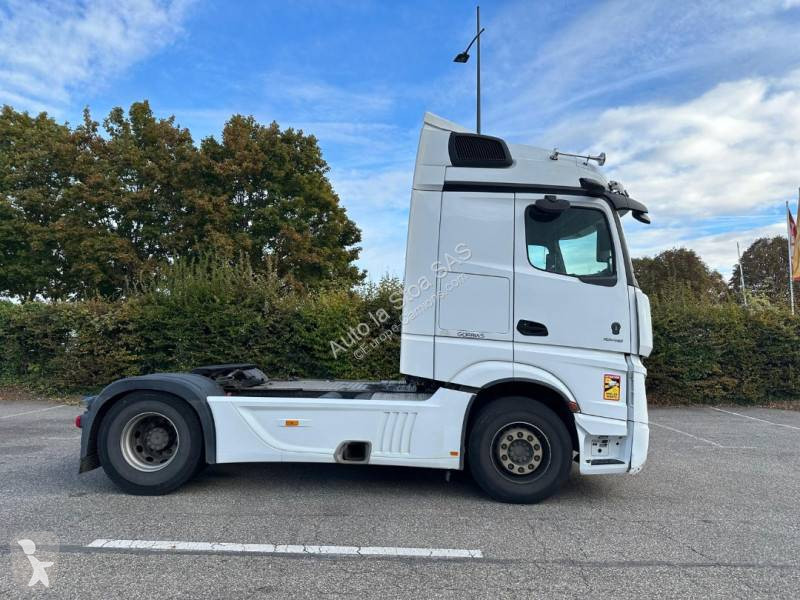 Mercedes 1848 LS tractor unit
