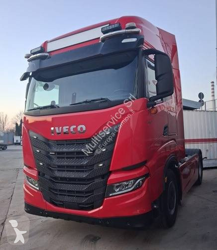 Traktor Iveco 570