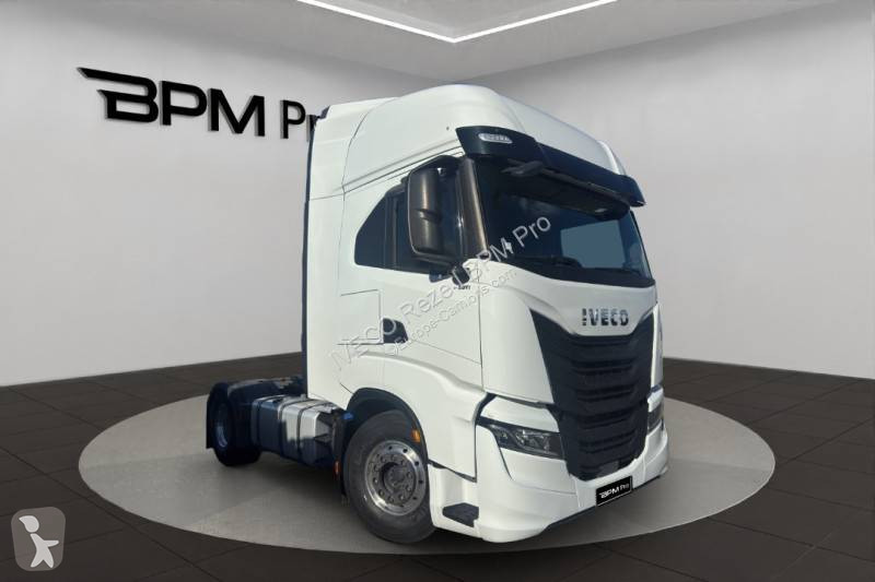 Traktor Iveco 530
