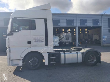 MAN TGX 18.470 tractor unit