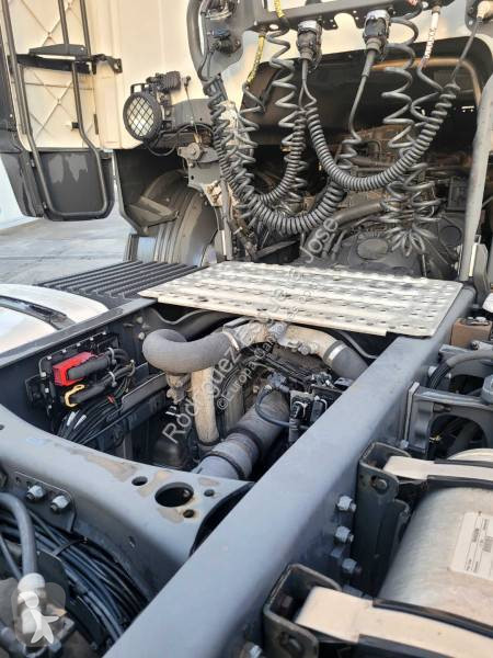 Scania 450 tractor unit