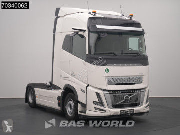 Tracteur Volvo neuf