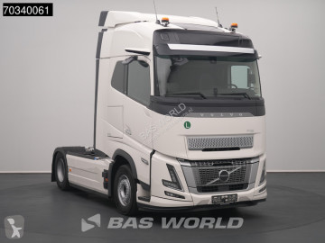 Tracteur Volvo neuf