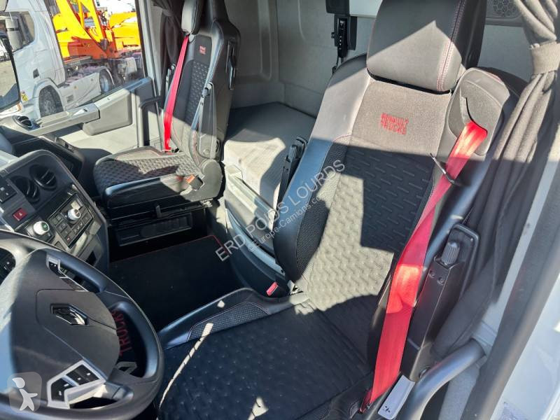 Tahač Renault T4X2 480 TC