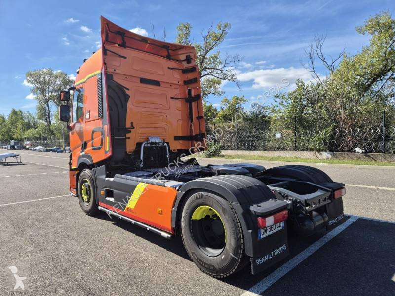 Renault 520 T6X2 LOW E6 tractor unit