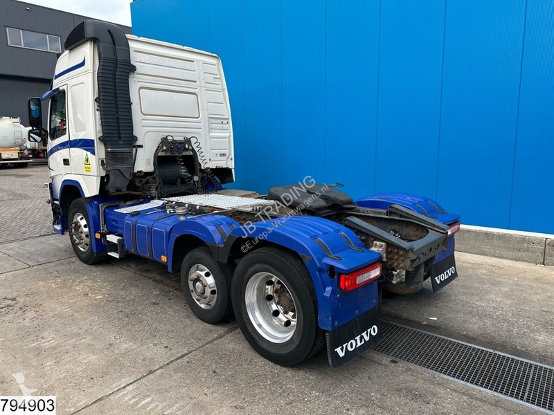 Tahač Volvo 460 EURO 6, 6x2, PTO, RHD