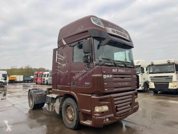DAF XF105 460 Super Space Cab (MANUAL GEARBOX / BOITE MANUELLE) tractor unit