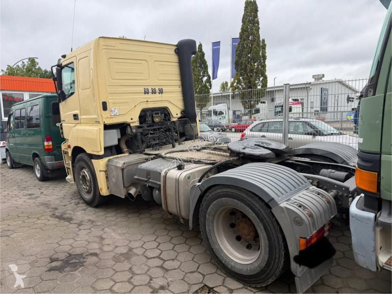 Mercedes 1843 tractor unit