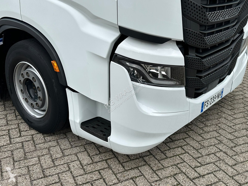 Iveco S Way 510 tractor unit