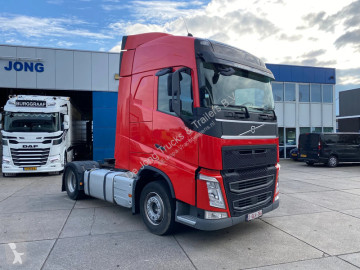 Volvo tractor unit