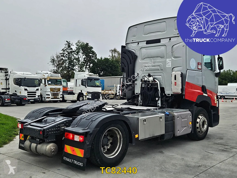 Renault T 440 tractor unit