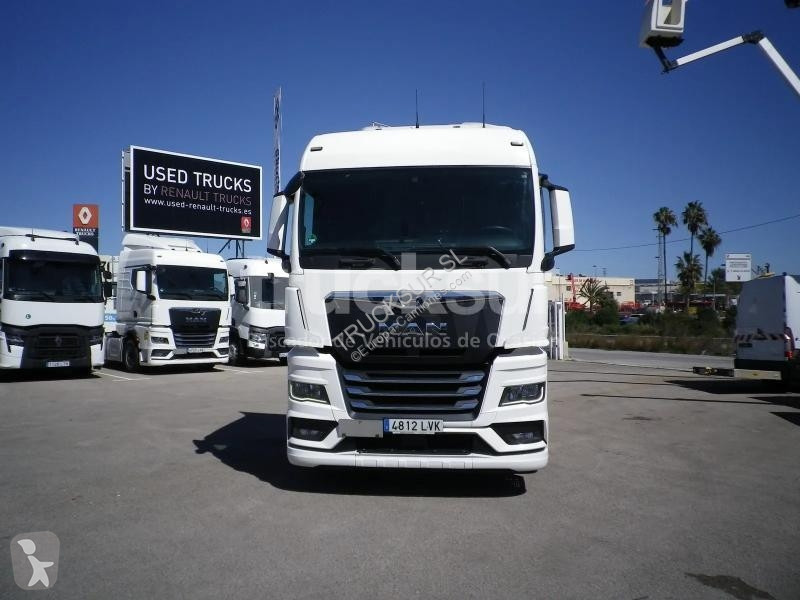 MAN TGX 18.510 tractor unit