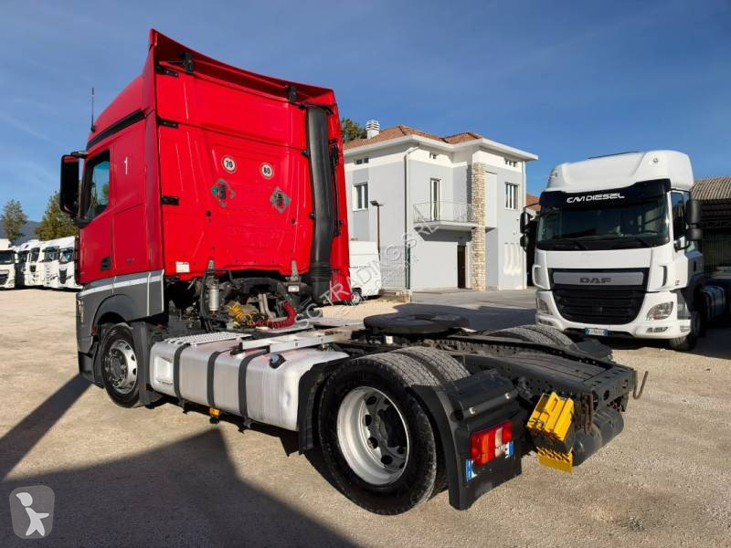 Mercedes 1845 tractor unit