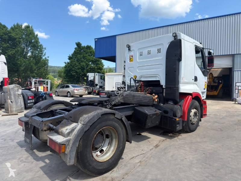 Renault 420 DCI tractor unit